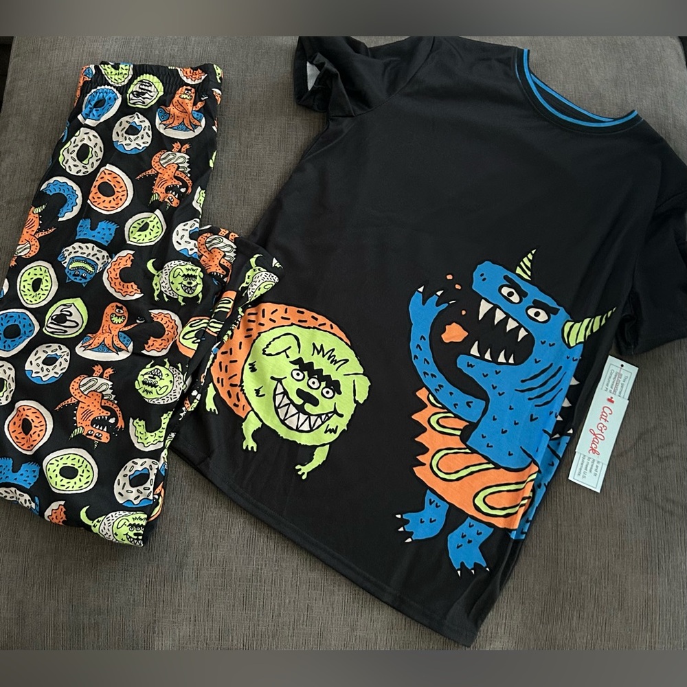 CAT & JACK 2pc Monster Short Sleeve Pajama Set XXL (16/18) NWT